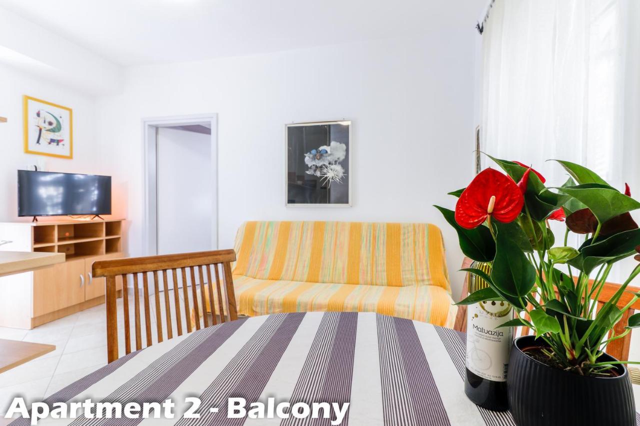 Art Apartments ורסאר מראה חיצוני תמונה